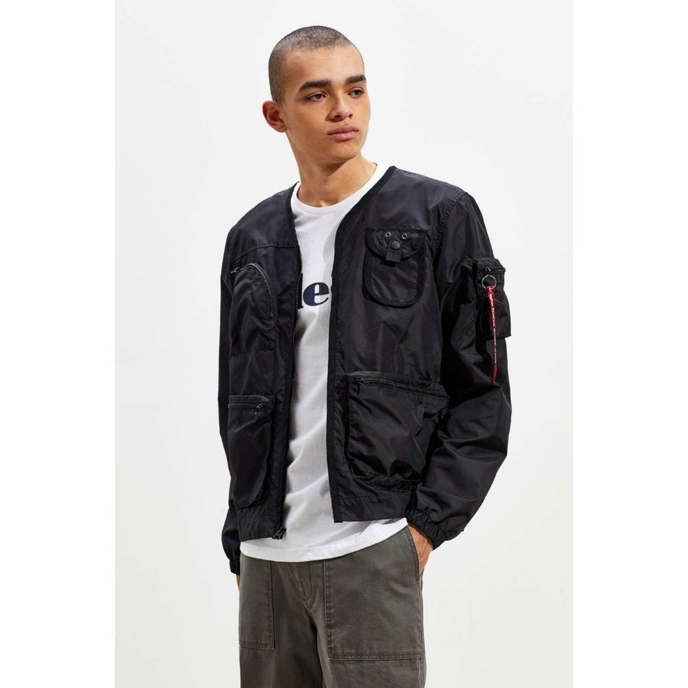 Alpha Industries UO Exclusive Cargo Jacket Mens Size Medium Black New